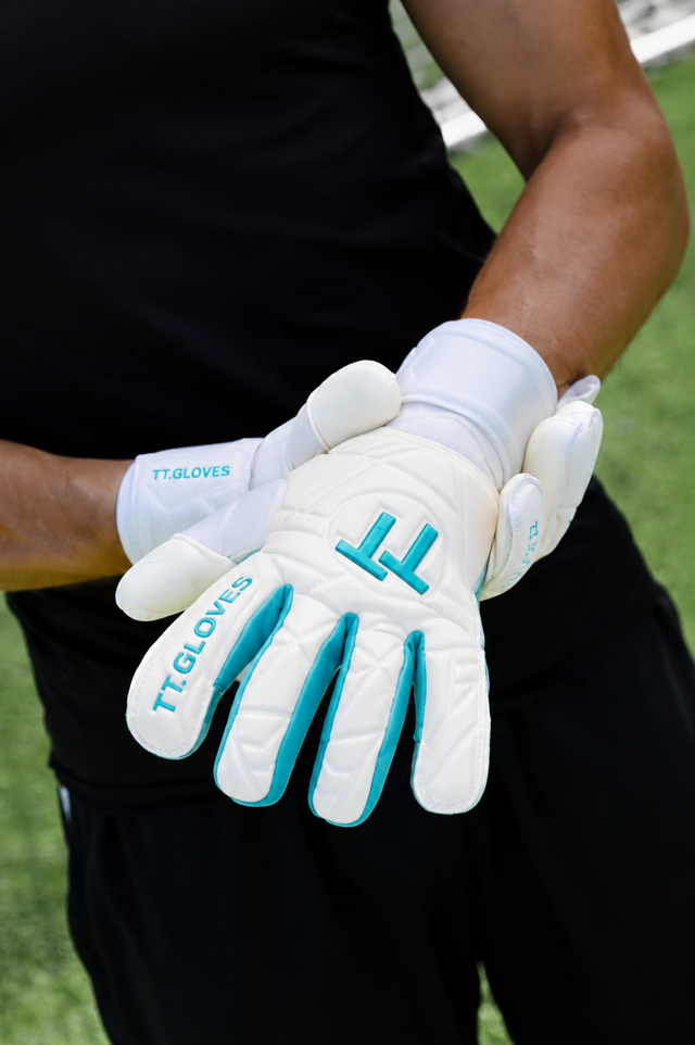 Latex T1 MINT Hybrid Junior PROFI